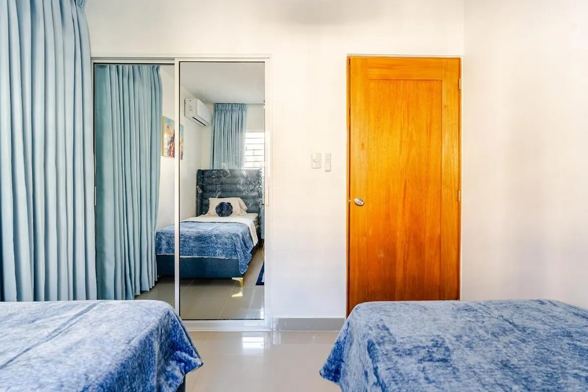 Apartment Ferienwohnung Chic Urban Retreat With Pool, Gym, & Free Parking Santiago De Los Caballeros Dominikanische Republik
